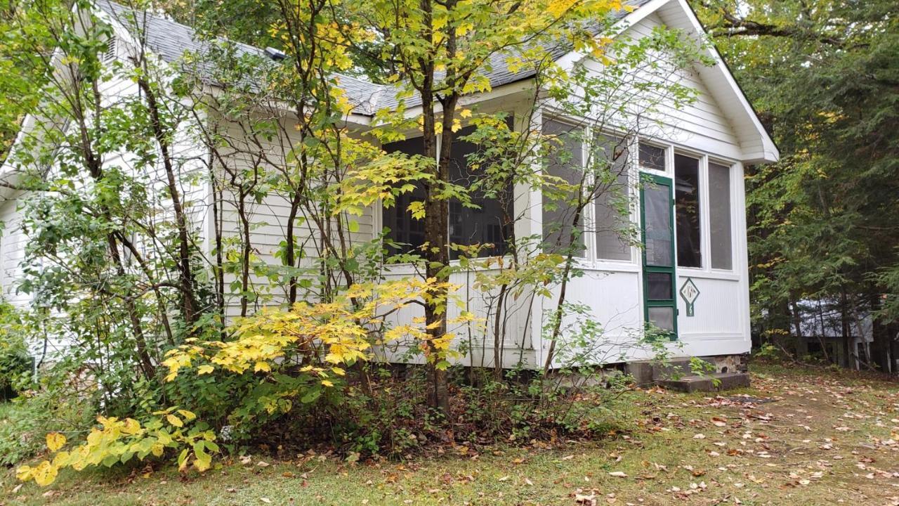 Miners' Bay Lodge Minden Exterior photo