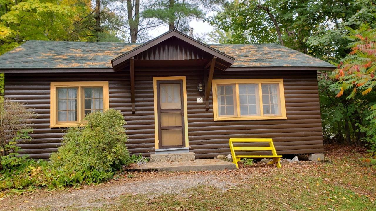 Miners' Bay Lodge Minden Exterior photo