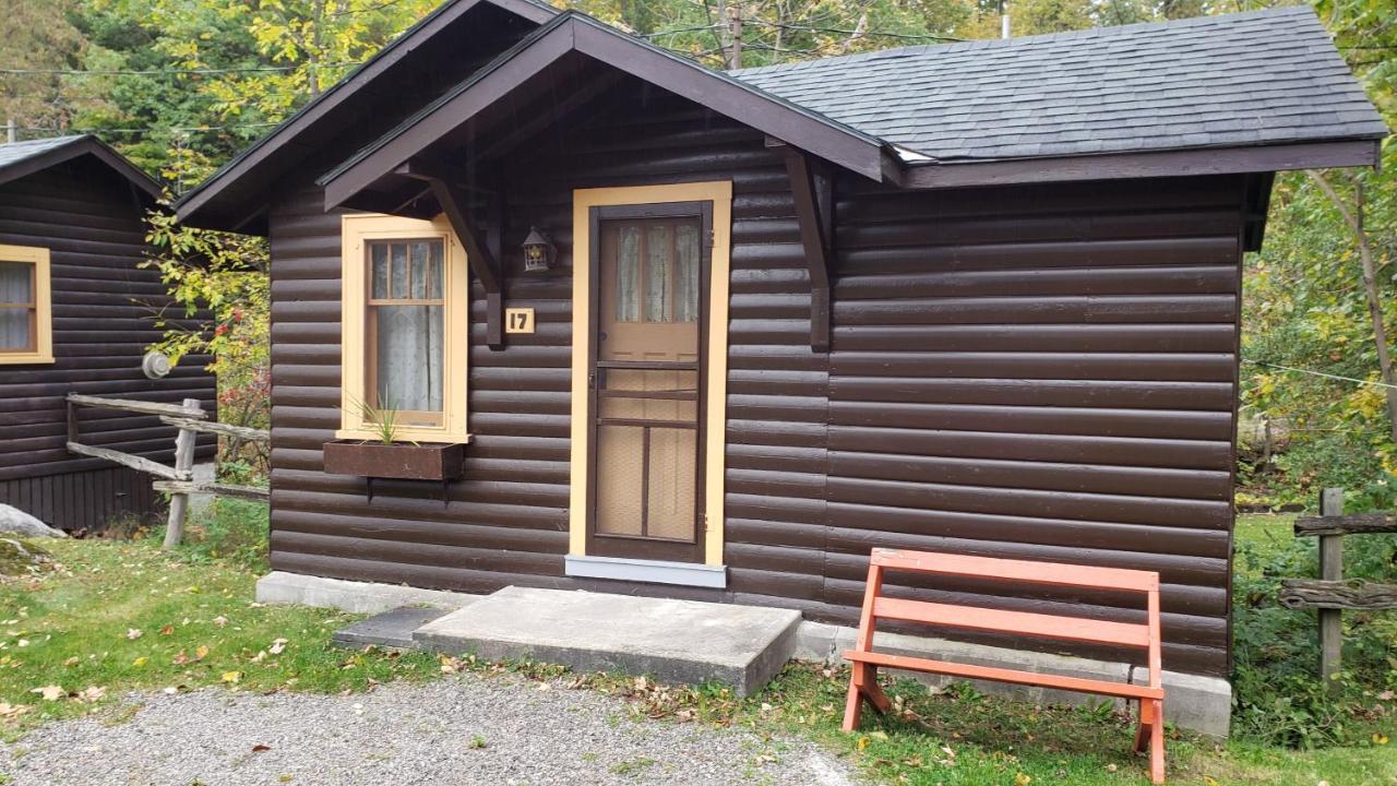 Miners' Bay Lodge Minden Exterior photo