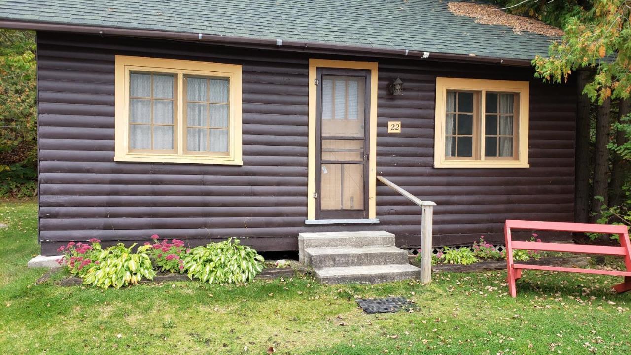 Miners' Bay Lodge Minden Room photo